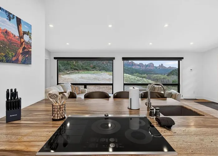 Of The World Retreat Oak Creek Canyon Holiday home