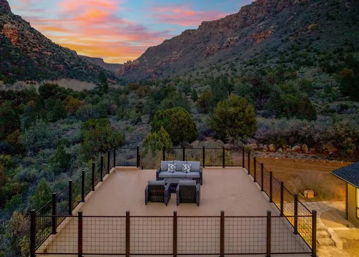 Holiday home Of The World Retreat Oak Creek Canyon *