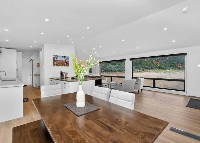 Of The World Retreat Oak Creek Canyon Holiday home *